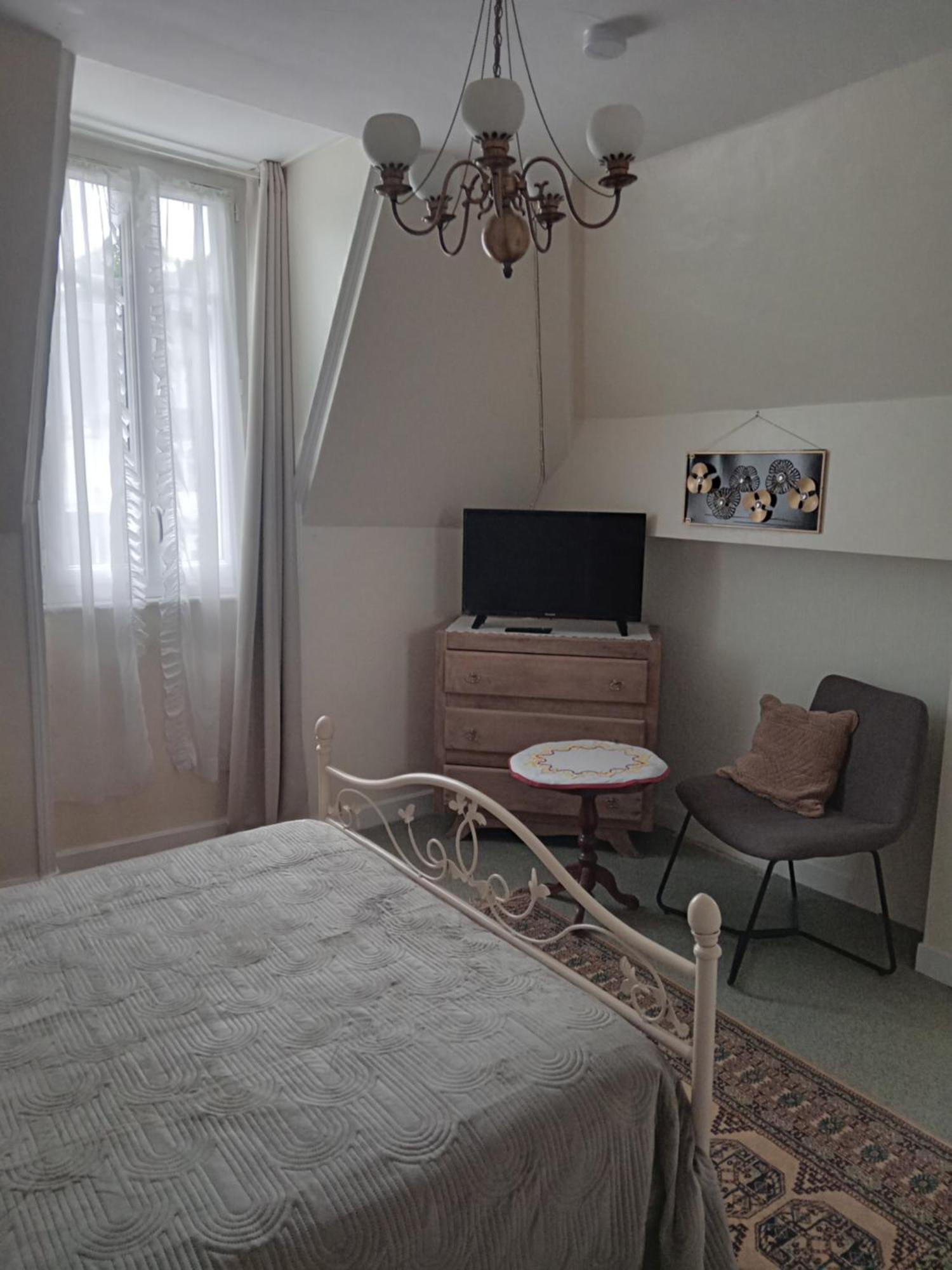 Appartements Villa Odette Bagnoles de l'Orne Normandie Стая снимка