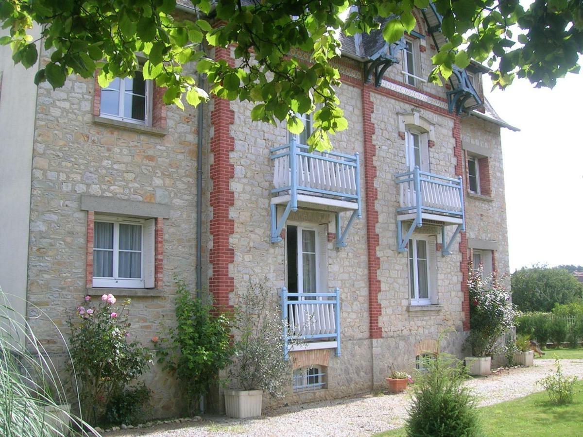 Appartements Villa Odette Bagnoles de l'Orne Normandie Екстериор снимка